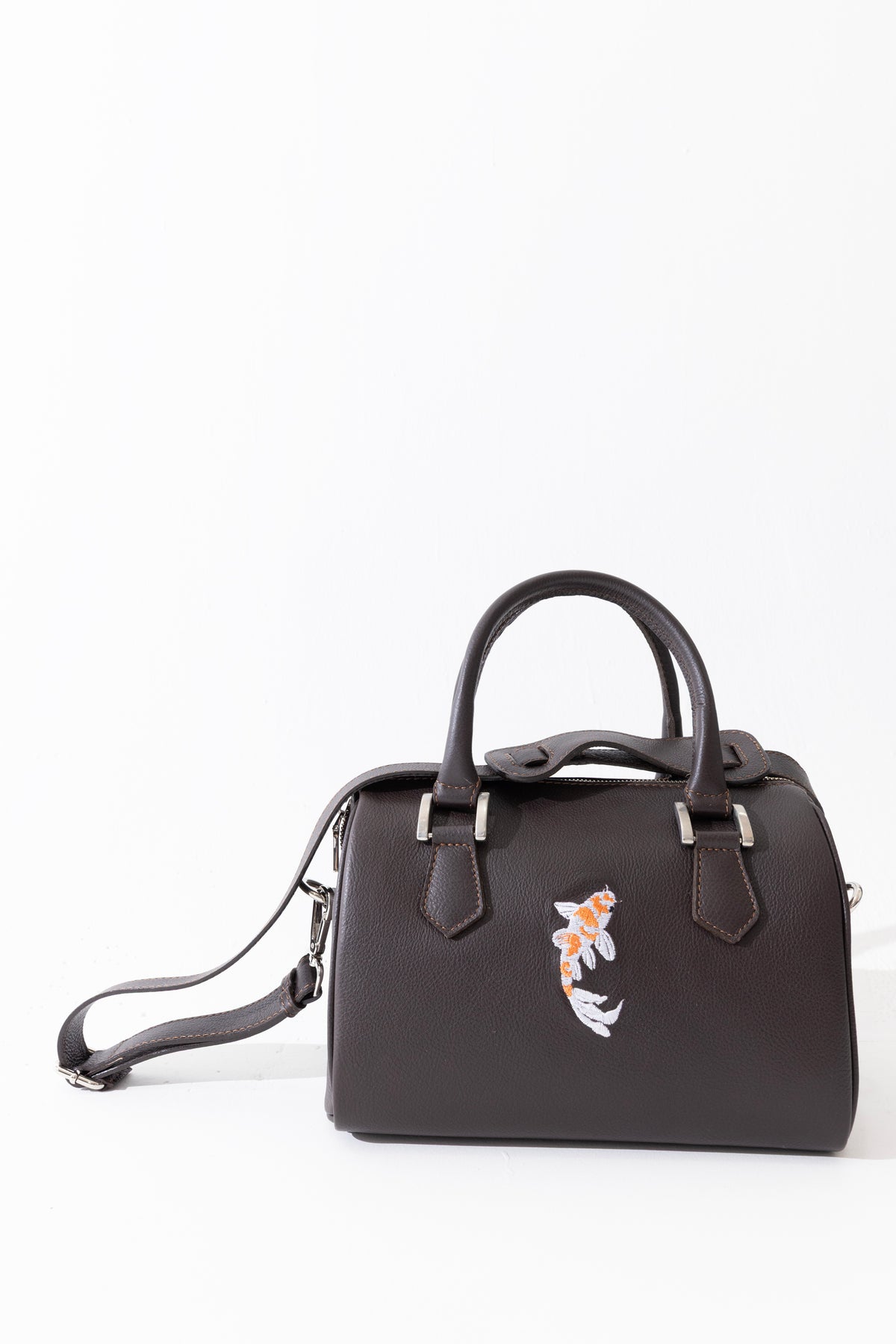Ryu - Cartera bordada Landa Brands